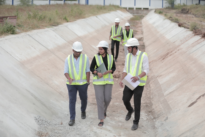 choosing the right master courses after civil engineering